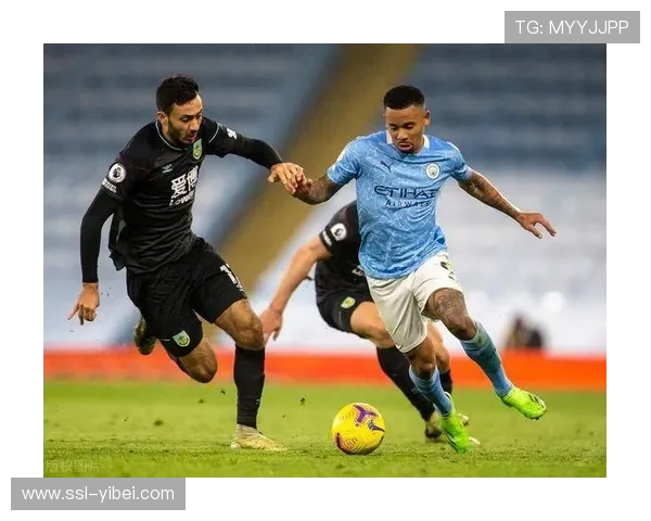 密集赛程引发球员健康危机，医学专家警告迟发性脑震荡风险